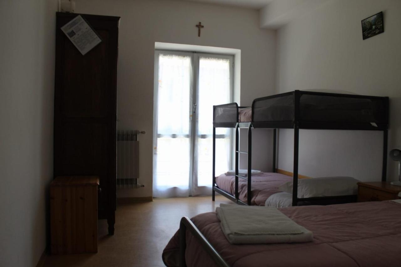 Casa Per Ferie Beatorosaz Otel Cesana Torinese Dış mekan fotoğraf