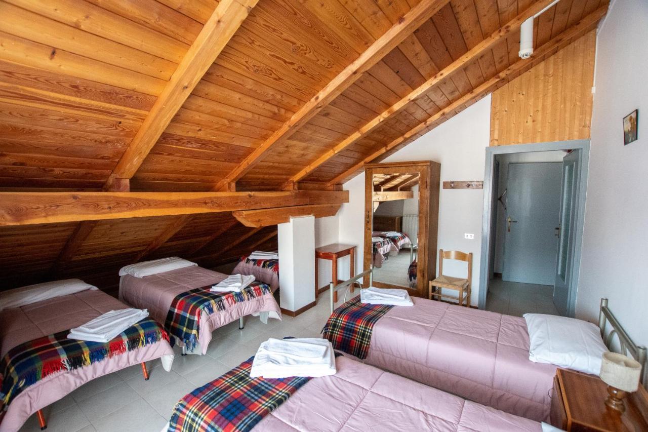 Casa Per Ferie Beatorosaz Otel Cesana Torinese Dış mekan fotoğraf